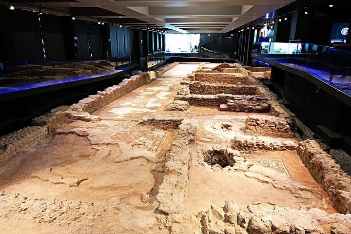 Drive Electric to Antiopa Roman Villa: Private Malaga Tour photo 4
