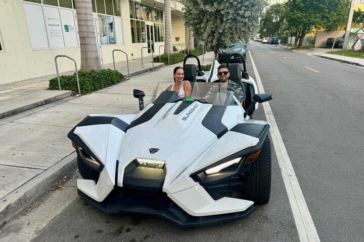 Miami Slingshot Rentals: Hourly and Daily Open-Air Drives in South Beach photo 6