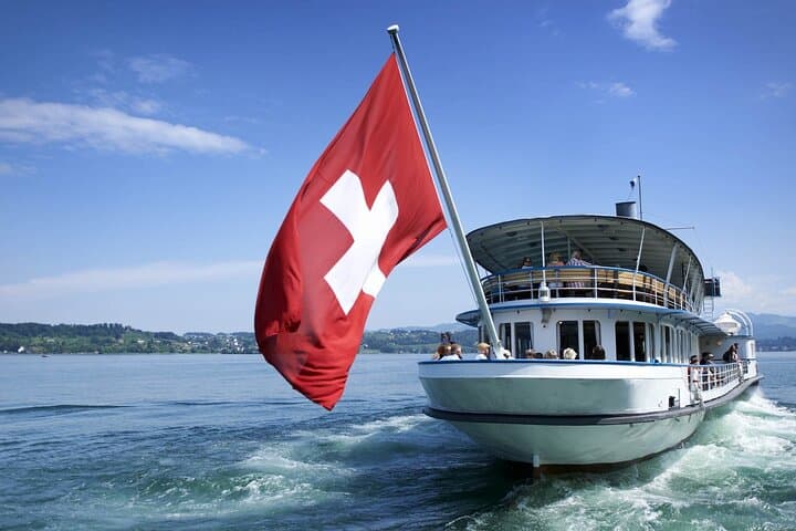 Ride Zurich: Cogwheel Peaks, Historic Funiculars & Lake Cruises photo 5