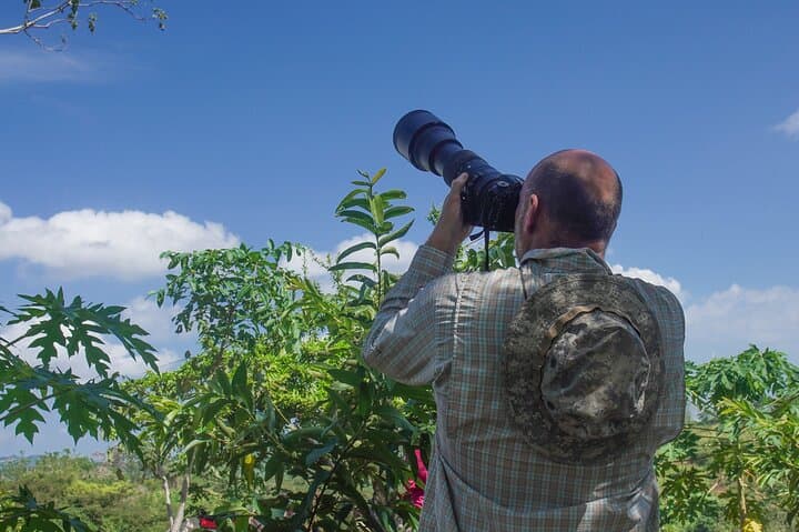 Birdwatching at Los Loros Reserve: Parrots, Toucans & Endemics Near Cartagena photo 3