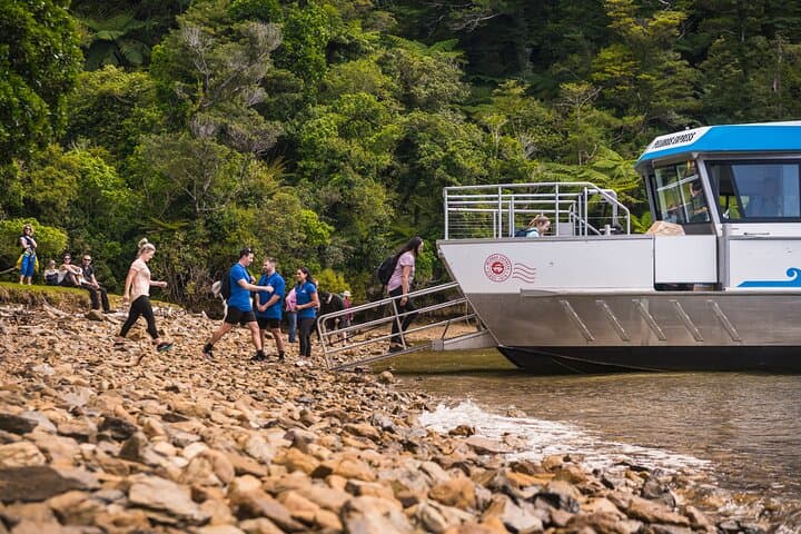 Postie's Day Off Cruise: Havelock to Marlborough Sounds Mail-Boat Adventure photo 2