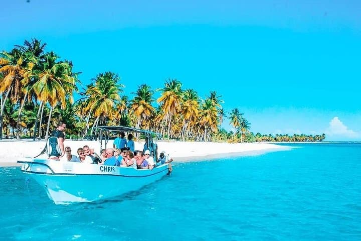 Saona Island Speedboat Tour: Full-Day Lunch, Natural Pool & Mano Juan Visit photo 3