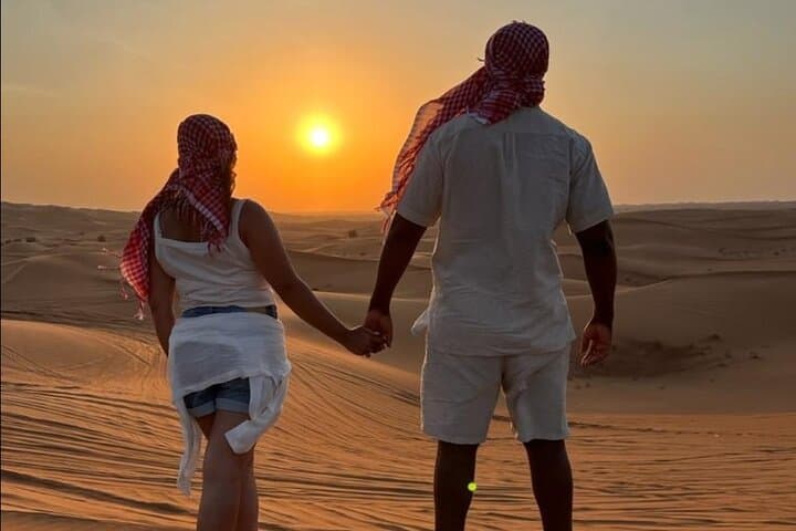 Dubai Red Dunes 4x4 Safari, BBQ & Live Entertainment photo 4