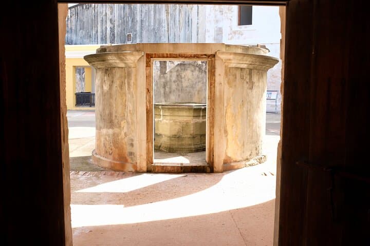 Old San Juan Castles: El Morro & San Cristóbal Guided Walking Tour photo 2