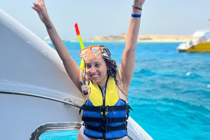 Hurghada Snorkeling Day Trip to Giftun & Orange Island with Lunch photo 3