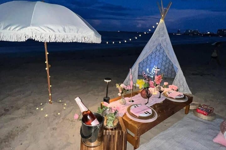 Seaside Picnic Experience in San Juan, Puerto Rico — Sunset & Morning Options photo 4