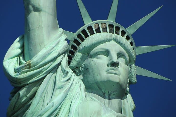 Private NYC Airport Transfer: JFK, LGA & EWR to Manhattan photo 6