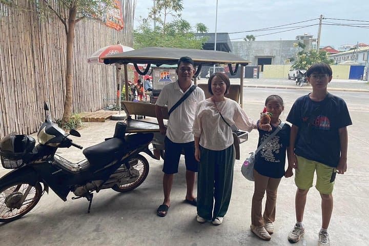 Siem Reap TukTuk Temple Tour — Angkor Wat, Bayon & Ta Prohm in a Day photo 4