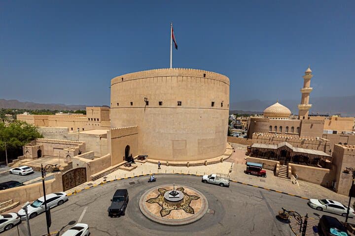 Full-Day Nizwa, Jabal Akhdar & Birkat Al Mouz Tour from Muscat