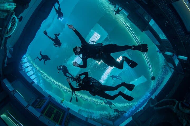 Discover Scuba Diving at Deep Dive Dubai: Intro Dives to 12m in the World’s Deepest Pool photo 4