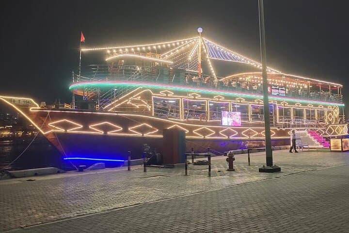 Dhow Cruise Dinner in Deira Creek — 2‑Hour Evening Buffet & Live Shows in Dubai