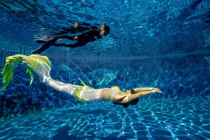 PADI Basic Mermaid Course in Athens: Pool Session & Certification photo 3