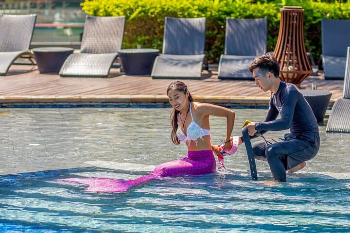 PADI Basic Mermaid Course in Athens: Pool Session & Certification photo 4