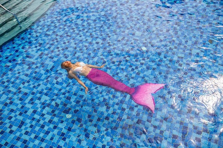 PADI Basic Mermaid Course in Athens: Pool Session & Certification photo 5