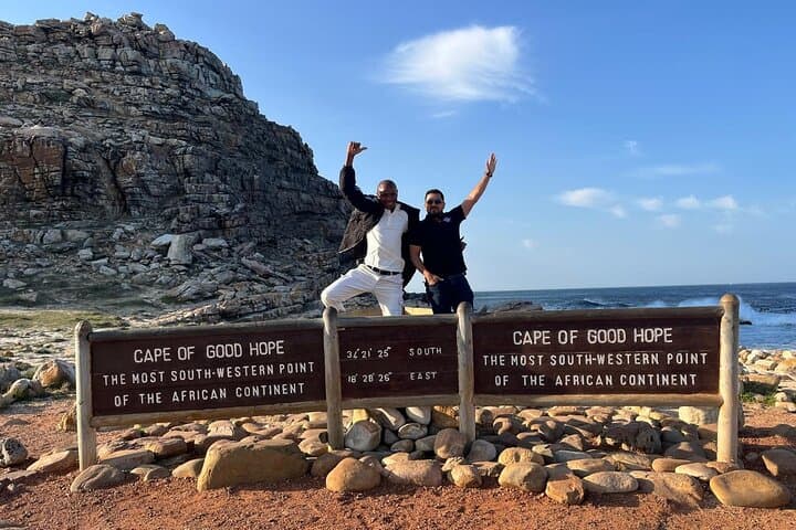 Cape Peninsula Day Trip: Cape of Good Hope, Cape Point & African Penguin Colony