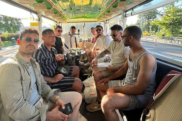 Budapest Electric Beer Bus: Private 60-Min City Cruise with Unlimited Draft photo 2