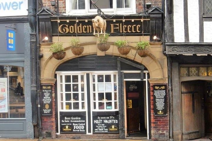 York Scavenger Hunt: Self-Guided Walking Tour of York Minster, The Shambles & Clifford's Tower photo 6