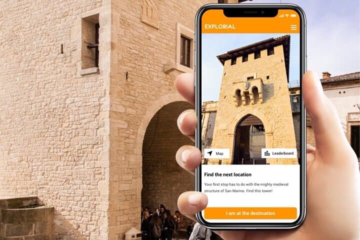 San Marino Self-Guided Scavenger Hunt: Explore Le Mura & Towers by Foot