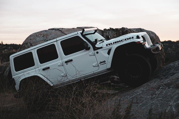 Off‑Road Jeep Safari Mykonos: Hidden Beaches, Lighthouse Views & Ano Mera