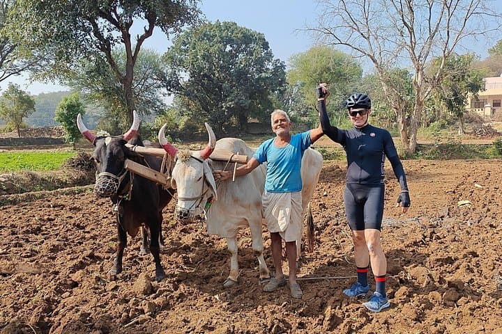 Udaipur Countryside Cycling Tour — Lakes, Villages & Aravalli Rides photo 2