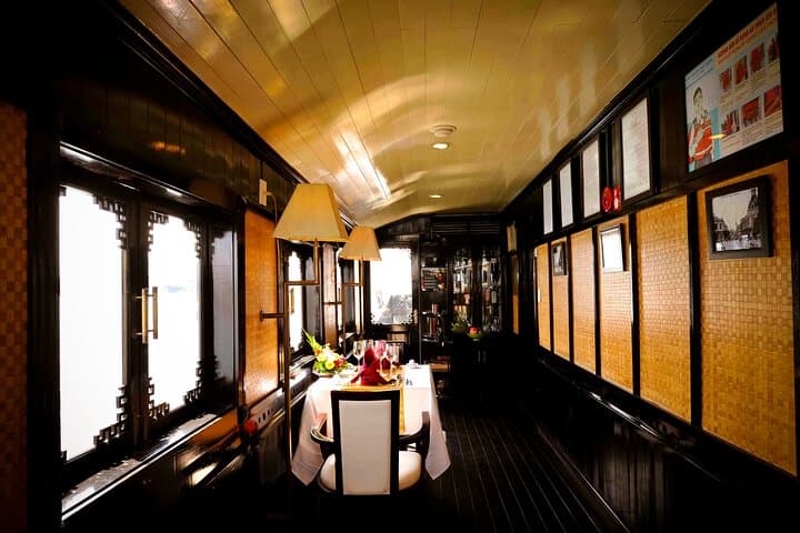 Bhaya Legend Private 2D1N Ba Ham & Tien Ong Cruise — Halong Bay Overnight