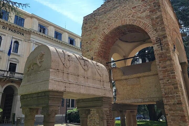 Padua Self-Guided Interactive Walking Tour: 10-Stop Riddle Trail Through the Historic Centre photo 5