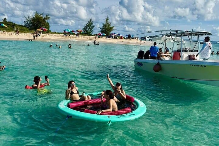 Fajardo to Cayo Icacos Private Boat Tour — Half-Day Snorkel & Beach Trip photo 3
