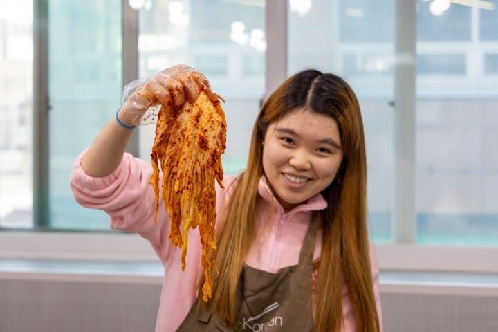 Hands-On Kimchi Making & Mangwon Market Tour in Seoul
