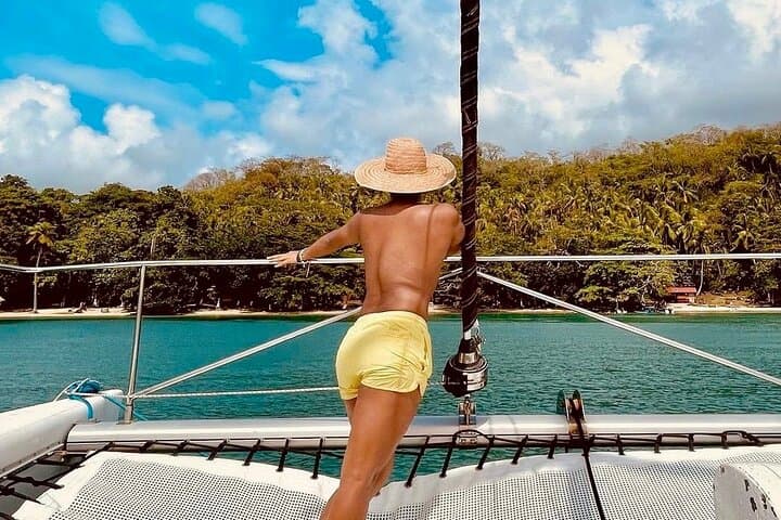 Private Catamaran Cruise to Portobelo Beaches: Snorkeling, Mangroves & Lunch photo 5