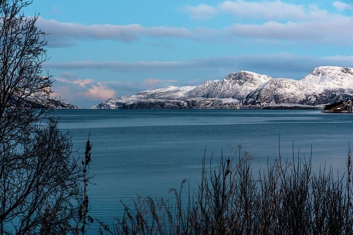 4-Hour Five Fjords Minivan Tour from Tromsø — Scenic Stops & Photo Tips photo 4