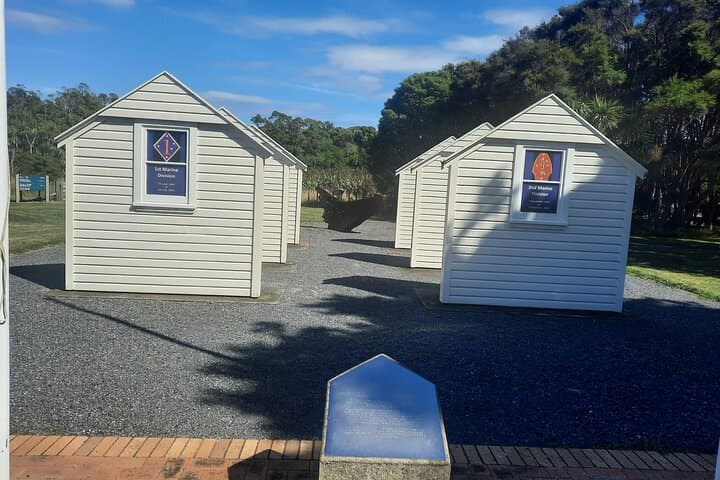 Kapiti Coast Day Tour: Kiwi, Tuatara, Coastal Views & Southward Car Museum photo 5
