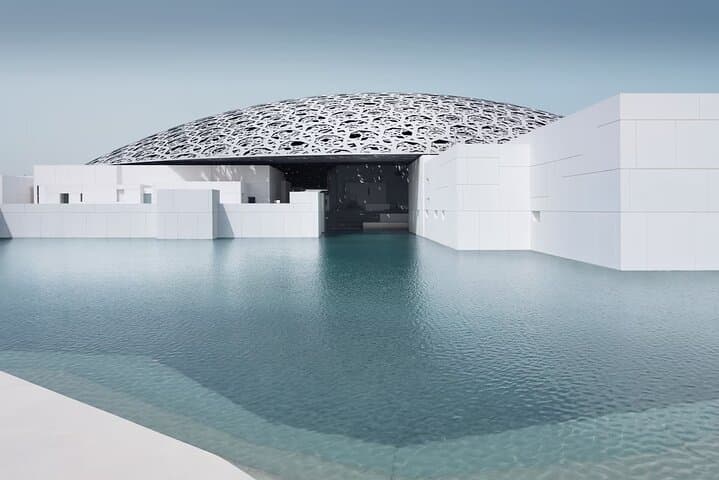 Louvre Abu Dhabi: Exploring Humanity Under the Rain of Light photo 2