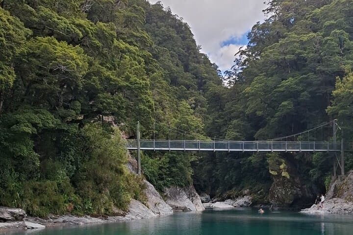 2-Day Private Dunedin to Queenstown & Wanaka Scenic Drive photo 4