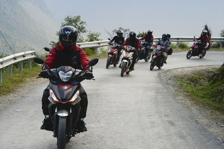 Ha Giang Loop 3-Day Private Eco Motorbike Tour — Ma Pi Leng, Dong Van & Nho Que photo 4