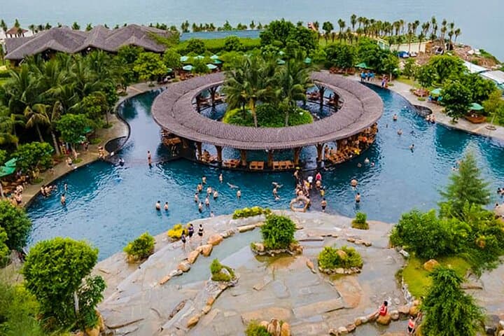 Nha Trang Island Escape: Snorkel Hòn Mun, Mud Spa & Beach BBQ