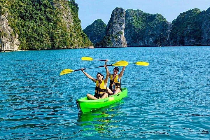 Private Canoe in Lan Ha Bay: 2-Hour Kayak & Swim from Ha Long photo 2