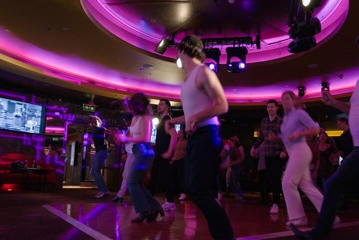 Line Dancing in London: American Country Nights in Soho photo 3
