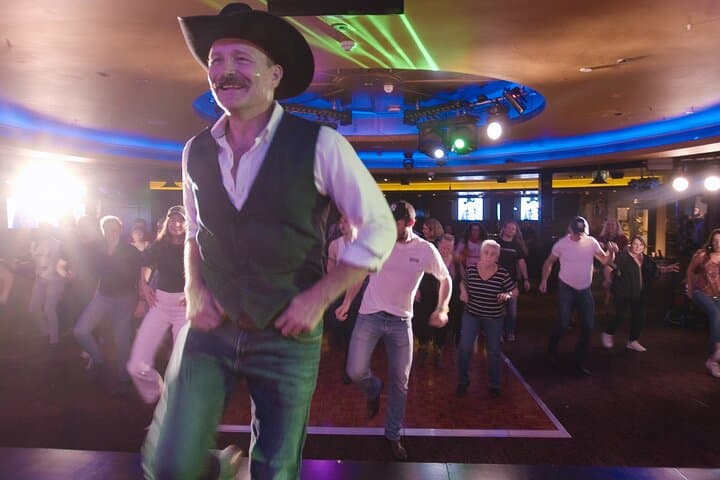 Line Dancing in London: American Country Nights in Soho photo 2