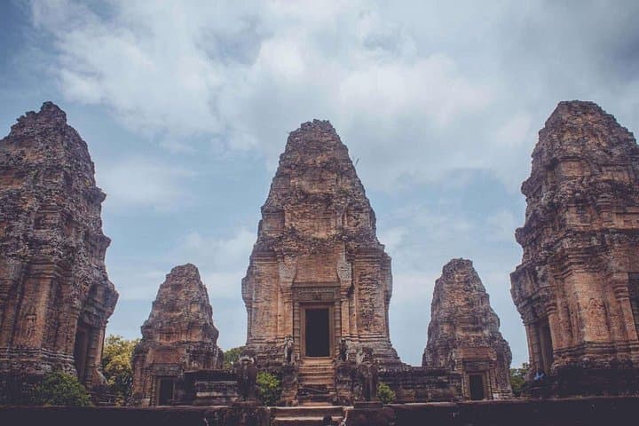 Full-Day Angkor Wat Sunrise Tour from Siem Reap — Private Guided Temple Circuit