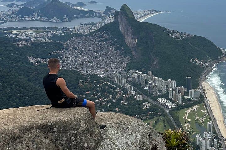 Conquer Pedra da Gavea: Rio’s Most Challenging Seaside Monolith Hike photo 4