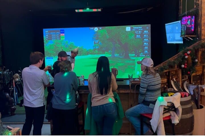 Indoor Golf Simulator in Myrtle Beach — 20ft Screen All-Season Play photo 3