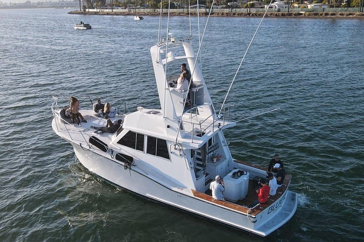 San Diego Luxury Bay & Sunset Yacht Cruise on Mission Bay photo 1