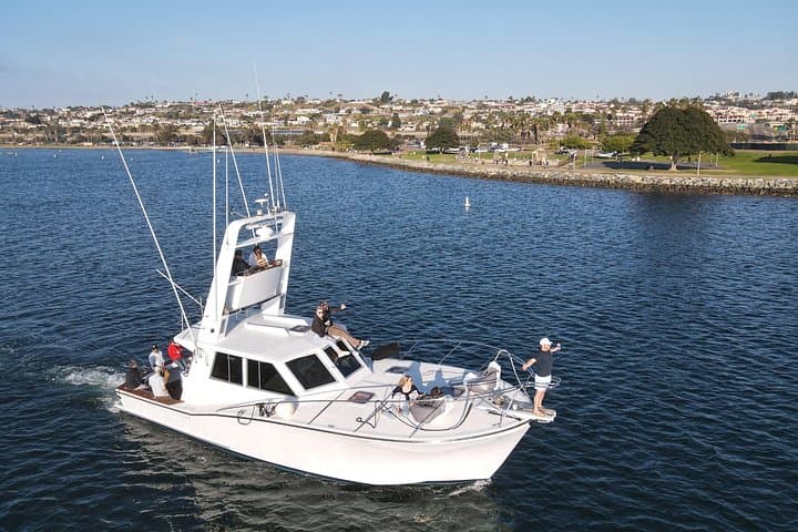San Diego Luxury Bay & Sunset Yacht Cruise on Mission Bay photo 3