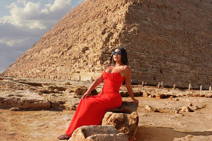 Cairo Layover Tour: See the Pyramids & Egyptian Museum in One Day photo 2