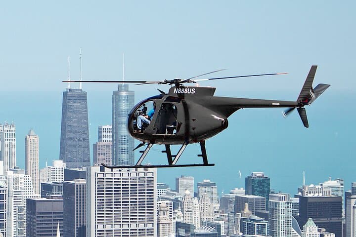 Chicago Skyline Helicopter Tour — Private 45-Minute Aerial Flight from Schaumburg photo 1