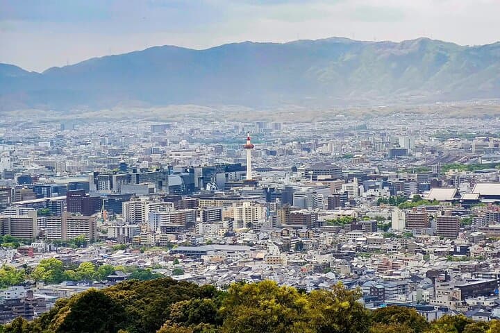 Kyoto Panorama Hike: Maruyama Park to Shogunzuka Observatory