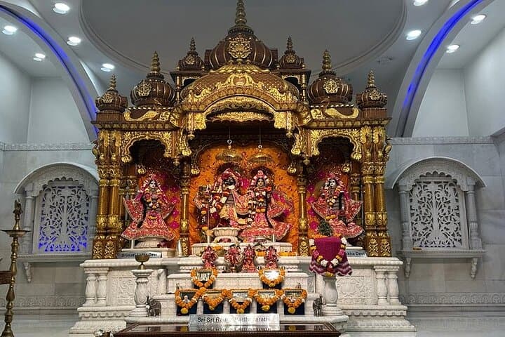 Half-Day Delhi Temples Tour — Jama Masjid, Akshardham, Lotus & More photo 3