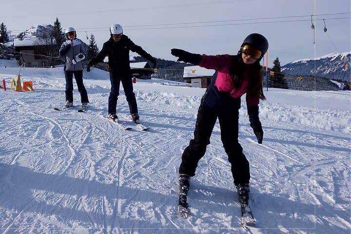 Half-Day Beginner Ski Experience from Interlaken to Axalp photo 6