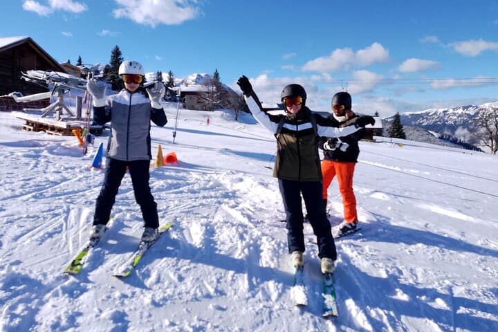 Half-Day Beginner Ski Experience from Interlaken to Axalp