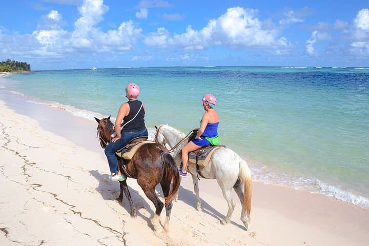 Punta Cana Horseback Riding Adventure: Beach Gallops & Palm-Lined Trails photo 2